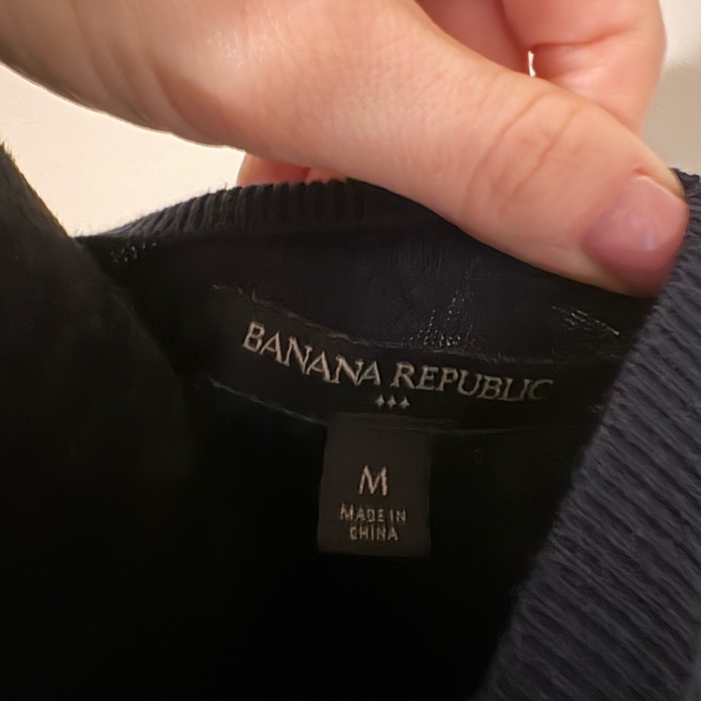Banana Republic Navy Cat Sweater - Picture 4 of 4